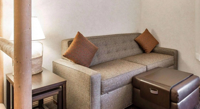 Двухместный люкс Quality Suites Moab near Arches National Park