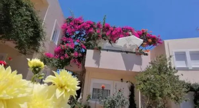 Mariliana Hotel