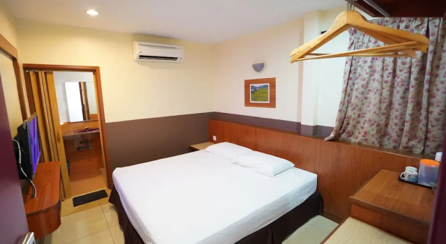 Standard Zimmer FullyWell Hotel