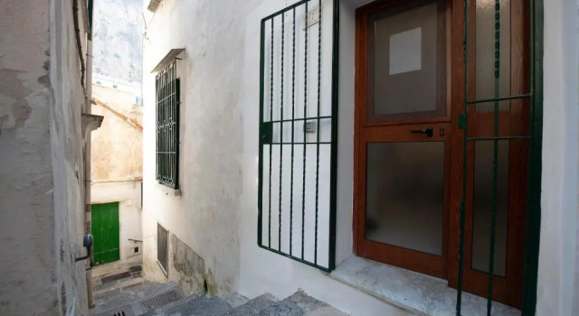 Amalfi 90 - Holiday House Close the Beach, Забронировать Отель Отели Амальфи с бассейном, рядом с Amalfi Bus Station, Бассейн