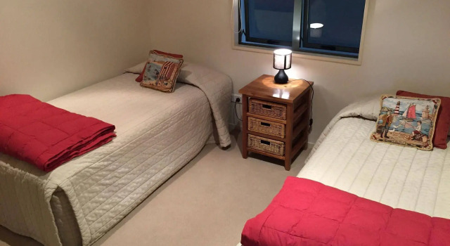 Beachpoint Apartments, Rezerwuj Apartament Hotele w Auckland Region z parkingiem, Parking