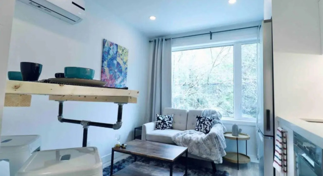 Cozy 1 bedroom laneway house downtown Eastside, Varaa Hotelli Toronto 