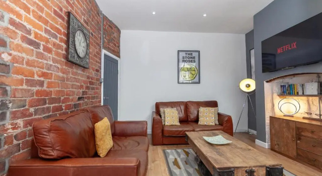 Park House - Large 3 Bedroom Victorian House, 10 Mins from Manchester, Buchen Sie Hotel Salford Manchester