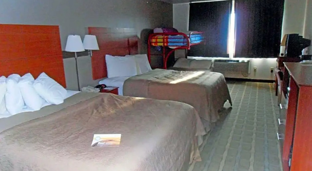 Шестиместный номер Standard Quality Inn Thermopolis Near Hot Springs
