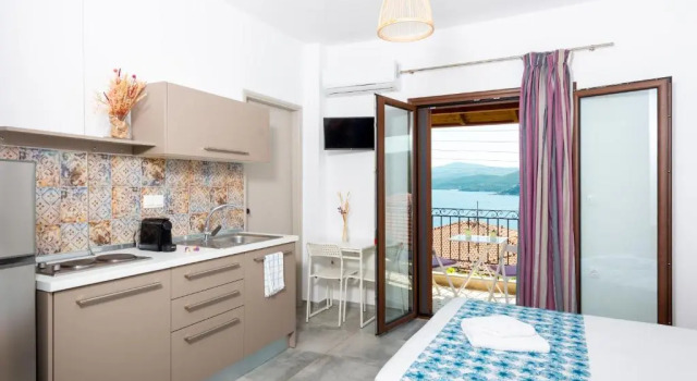Avli Apartments