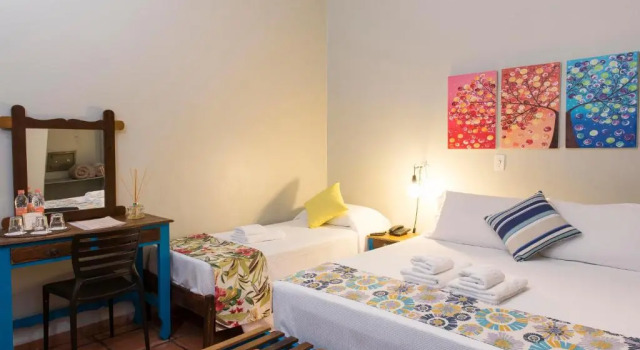 Двухместный номер Standard с балконом и с видом на горы Hotel Porto Di Mare