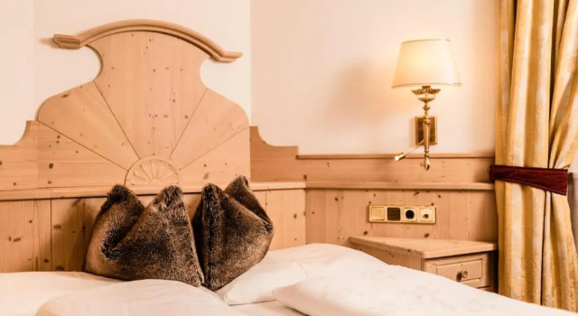 Romantik & Family Hotel Gardenia***S, Забронировать Отель Сельва-ди-Валь-Гардена Кортина-д'Ампеццо, рядом с Горнолыжный курорт Валь-Гардена