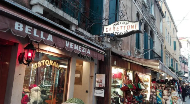 Antica Casa Carettoni, Забронировать Отель Каннареджо Венеция