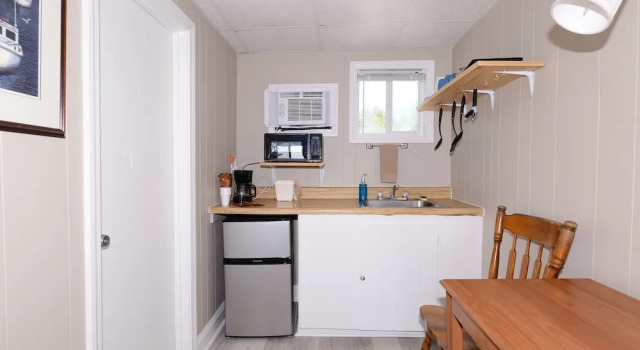 Четырёхместный номер Standard с частичным видом на океан Island View Motel