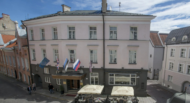 Hotel StPetersbourg, Rezerwuj Hotel Hotele w Baltic Sea ze śniadaniem, Śniadanie