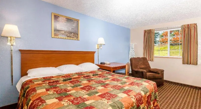 Номер Standard Super 8 by Wyndham Johnstown/Gloversville