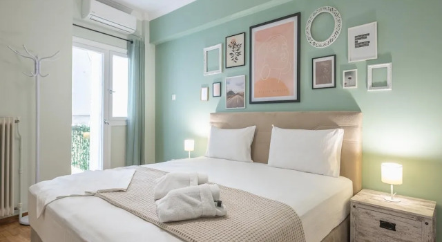 Апартаменты Acropolis Villa 3BR 9ppl 10 minutes Metro&Museum