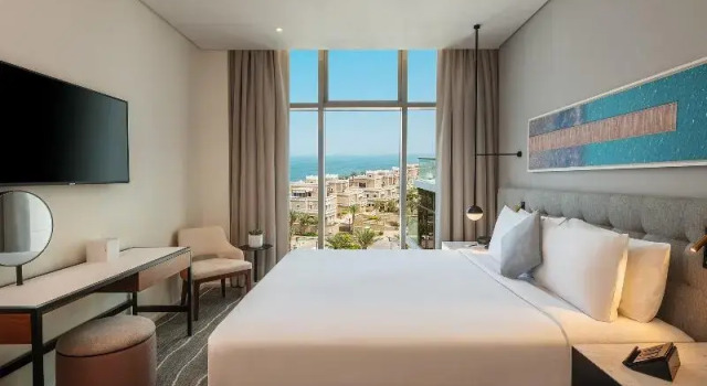 Двухместный номер Deluxe с видом на море Th8 Palm Dubai Beach Resort, Vignette Collection by IHG