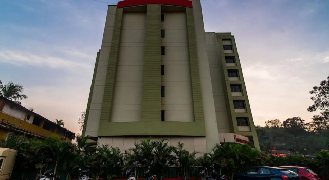 OYO 1152 Hotel Sun INN, Boek Hotel Boma Noord-Goa