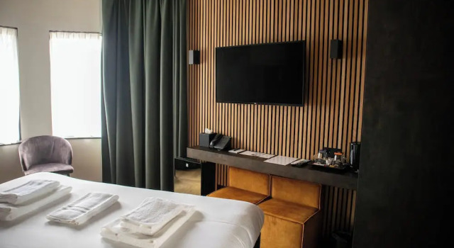 Трёхместный номер Standard Monument Hotel