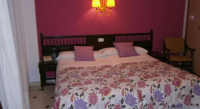 Трёхместный номер Standard Hostal Residencia Avenida