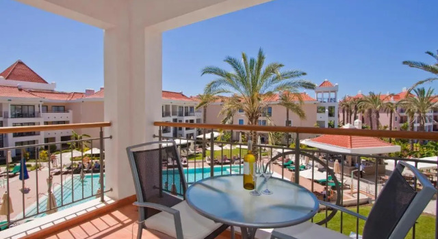 Люкс Luxury с 2 комнатами As Cascatas Golf Resort & Spa