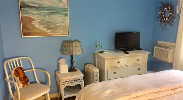 Cranberry Manor Bed and Breakfast, Забронировать Отель Отели Полуострова Кейп-Код 3 звезды, 3*