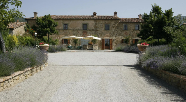 Трёхместный полулюкс Villa Borgo San Pietro