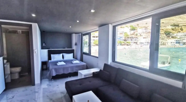 Sunrise Luxury Seaside Apartment, Buchen Sie Ferienwohnung Tris Ekklisies Griechenland