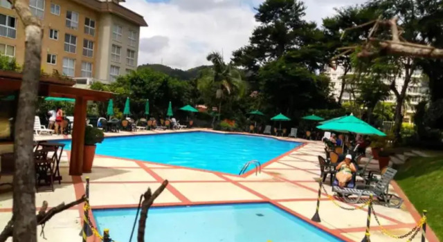 Charmoso Flat em Itaipava, 509 Mangabeiras, Забронировать Отель Недорогие отели штата Рио-де-Жанейро, недорого
