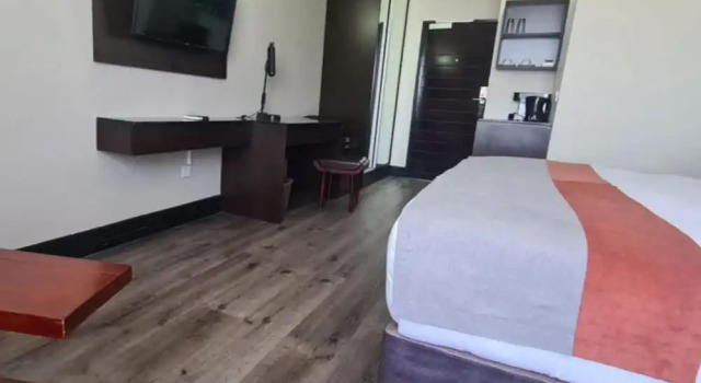 Номер Deluxe The Grand Aria Hotel and Conference Centre