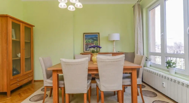 FM Deluxe 2-BDR Apartment - Homelike