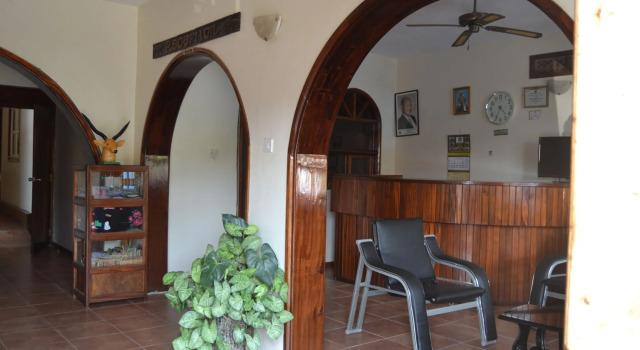 Raja Excelsior Hotel