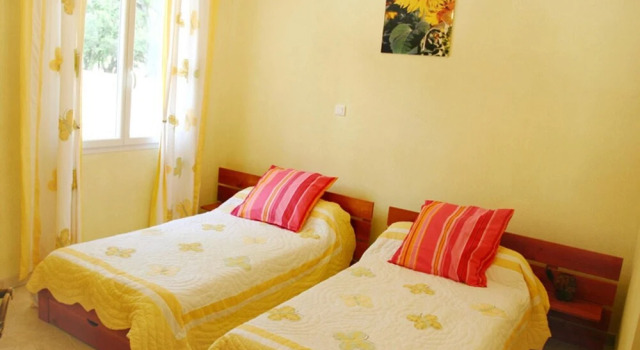 Villa With 4 Bedrooms in Grignan, With Wonderful Mountain View, Privat, Rezerwuj Willa Grignan Drôme Provençale