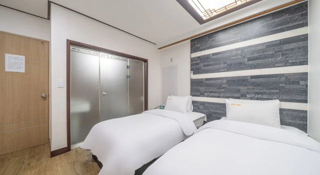 Двухместный номер Standard Kyoung Dong Hotel Myeongdong