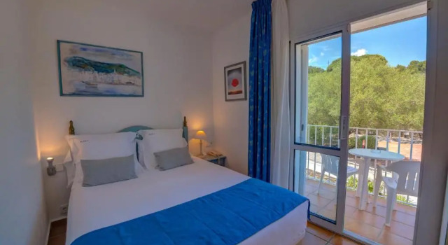 Номер Economy Hotel Calina