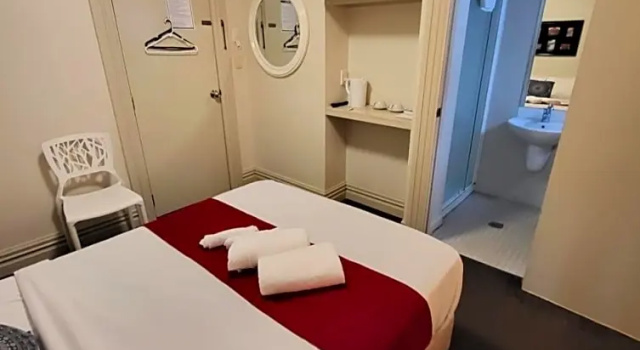 Апартаменты The Shakespeare Hotel