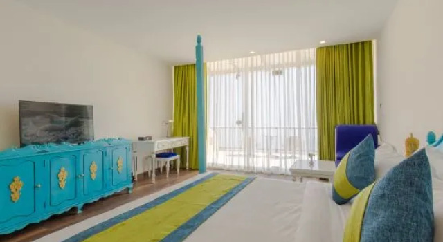 Кровать в общем номере Aagantuk Resort, Dhulikhel