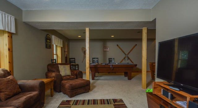 Lucky Bear Lodge 5 Bedroom House, Buchen Sie Ferienhaus Hotels in Maryland mit Parkplatz, Parkplätze