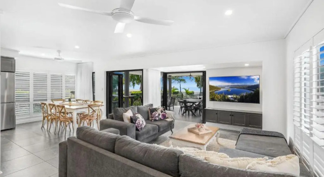 Beachside Bliss in Clifton Beach, Book Hotel Clifton Beach Cairns Beaches