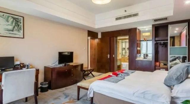 Люкс Deluxe Jiangshan Hotel - Suqian