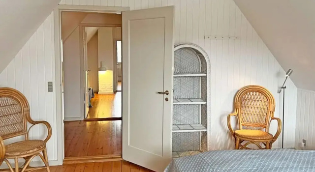 6 Person Holiday Home in Svaneke, Rezerwuj Dom wakacyjny Hotele w Svaneke z parkingiem, Parking