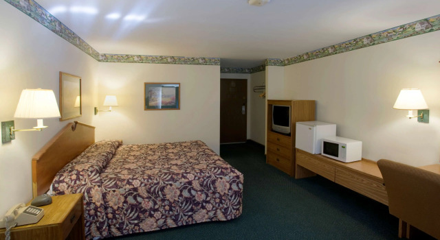 Двухместный номер Standard Americas Best Value Inn Litchfield
