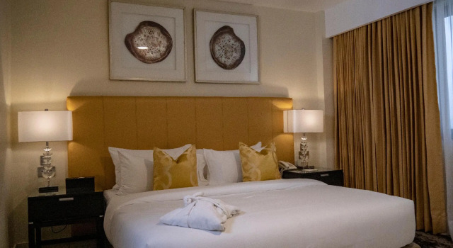 Номер Deluxe Oak Plaza Hotels East Airport
