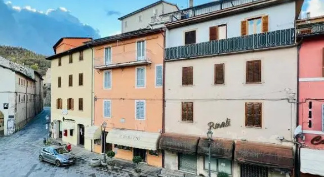 Hotel Centrale, Book Hotel Cascia Umbrien