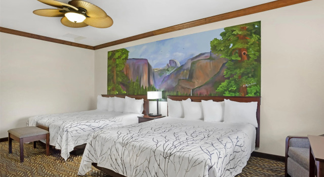 Четырёхместный номер Standard Best Western Plus Yosemite Gateway Inn