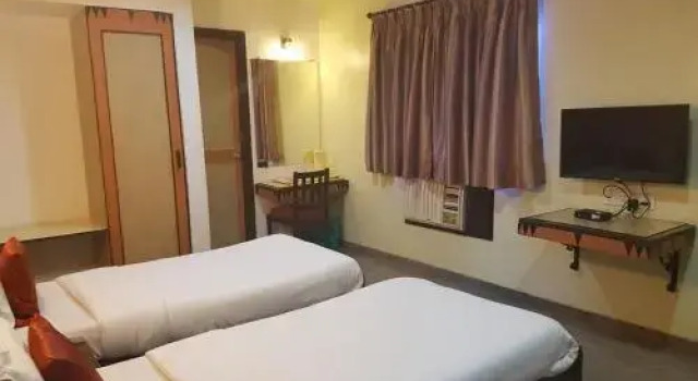Pioneer Hotel, Rezerwuj Hotel Hotele w Gujarat ze śniadaniem, Śniadanie