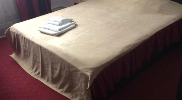 Hotel Daly, Забронировать Отель Отели Плоешти с парковкой, Парковка