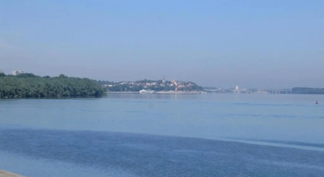 Апартаменты Danube Apartment