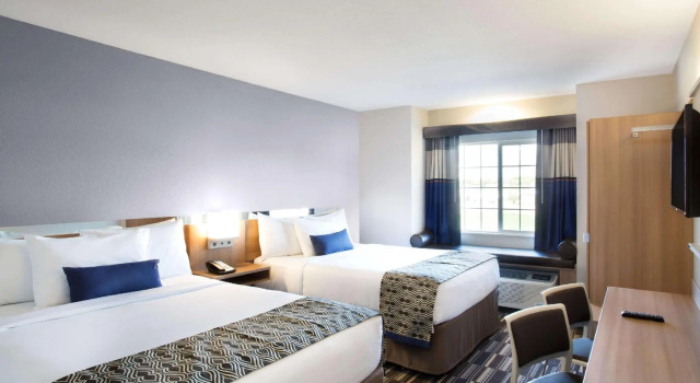 Четырёхместный номер Standard Microtel by Wyndham Vernal / Naples