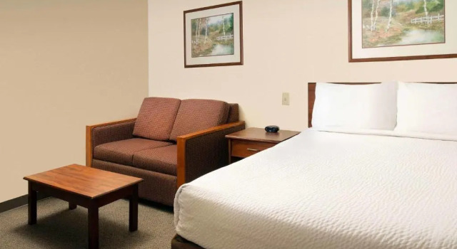 Номер Standard WoodSpring Suites Fort Worth Fossil Creek