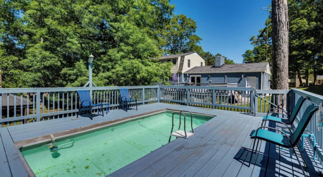 Коттедж с 5 комнатами Spacious Home w/ Hot Tub, 14 Mi to Downtown Atl!