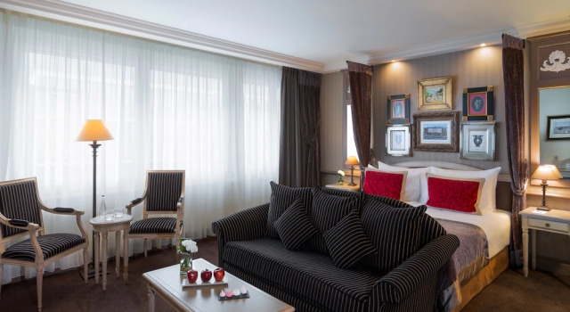 Номер Executive Royal Manotel