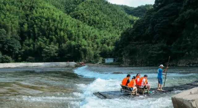Xuancheng Jinguchun Farm stay, Rezerwuj Pobyt na farmie Xuancheng Anhui