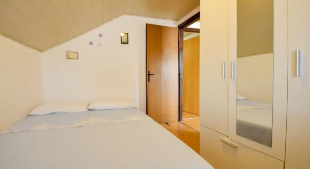 Mira Vir in Vir With 3 Bedrooms and 1 5 Bathrooms